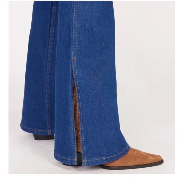 Staud x Wrangler The Bikini flare slit jeans size 25 x 34 dark denim long 0 - Picture 4 of 13